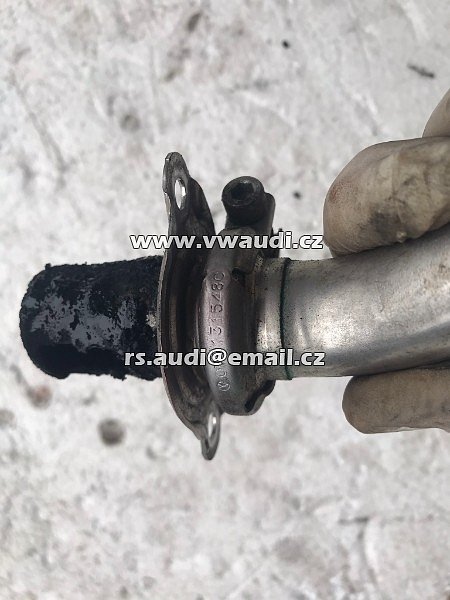 EGR trubka VW Passat B7 3AA 2,0 TDi 103 KW 03L131521H - 5