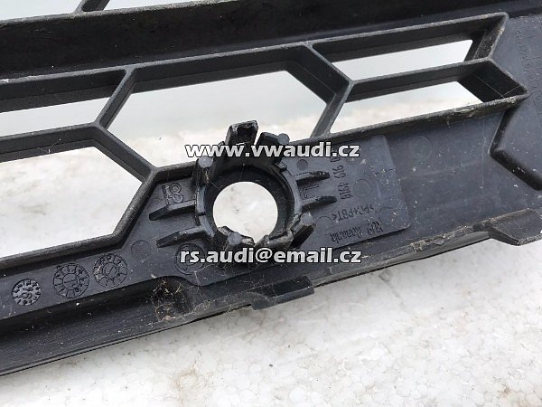 5L0 853 677 A SKODA YETI STŘEDOVÁ MŘÍŽKA 5L0853677A9B9 SENZORY PDC - 4