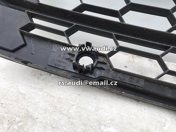 5L0 853 677 A SKODA YETI STŘEDOVÁ MŘÍŽKA 5L0853677A9B9 SENZORY PDC - 5