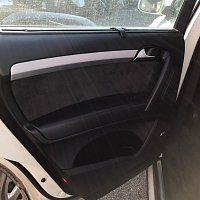 Audi  Q7 4,2 2009  Výpln obložení dveří tapecírunky soul  černá - 7