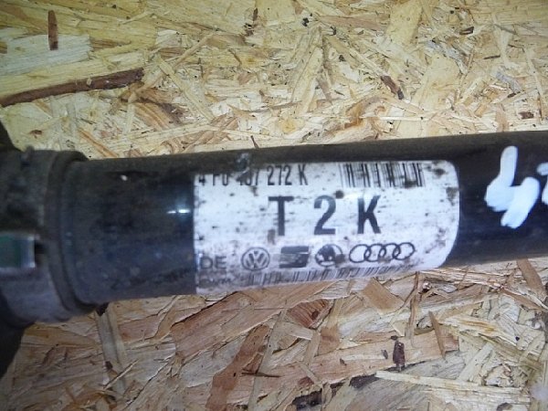 Audi A6 C6 4F poloosa  Levá přední  - 8