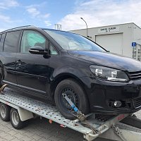 VW Touran 1,6 TDI CAY MAW náhradní díly  C9X LC9X černá barva - 3