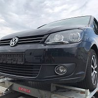 VW Touran 1,6 TDI CAY MAW náhradní díly  C9X LC9X černá barva - 7