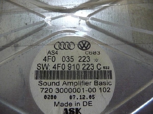 Zvukový zesilovač AUDI Amplifer AUDI Amplifer Sound Verstärker - 4