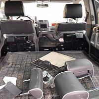 VW Touareg  V10 TDI TOUA 2005  Prodejní typ 7LAAH1 Kód motoru AYH Kód převodovky HAQ Náhradní díly - 18