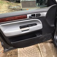 VW Touareg  V10 TDI TOUA 2005  Prodejní typ 7LAAH1 Kód motoru AYH Kód převodovky HAQ Náhradní díly - 22