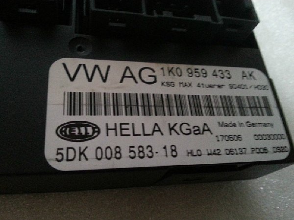 Řídící jednotka centrálního zamykání VW - 2
