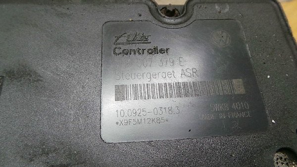 7H0 614 111E/7H0 907 379E ABS/ASR Hydraulický blok  VW T5 Hydraulikblock - 6