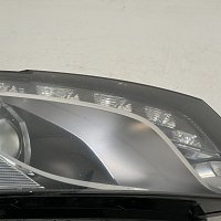Světlomet pravý 8R0 941 004 AF .  Audi Q5 8R Xenon LED - 11