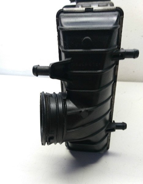 Intercooler levý  ŠKODA Superb 2.5TDI 120kW 3B0 145 805J - 3
