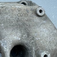 Audi A4 A6 4B 3B Držák převodovky - 2