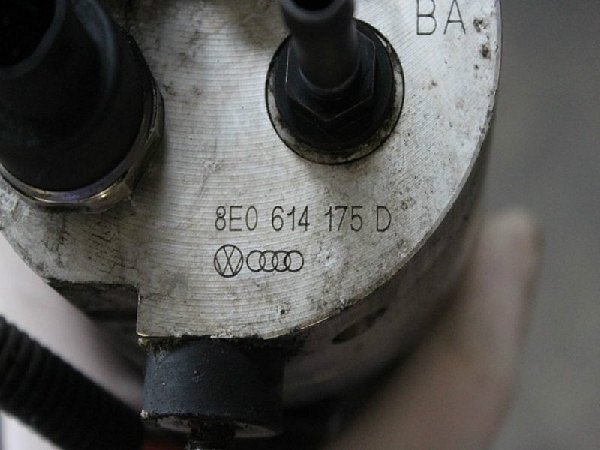 Hydraulické čerpadlo pro ESP 8E0 614 175D - 2