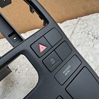 Středový kryt palubní desky VW T5 černý 7H5857211AC3X1 - 6