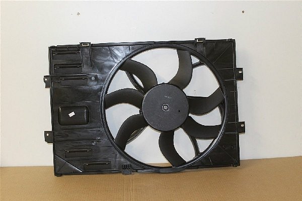  VW T5 T6 2,0 TDI Ventilátor chlazení7E0 121 205A - 2