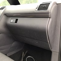 VW Touran 2012 1,6 TDI CAYV 1T1 858 418 B ozdobna lista pro pristrojovou desku, - 5