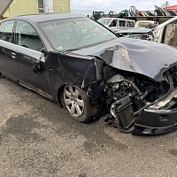 vnitřní centrálový zamek dveri s kontaktnim spinacem dveri strana spoluj.pravé dveře přední - 5