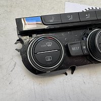 Passat B8 3G zobrazovaci a obsluzna jednotka s ridici jednotkou pro elektron. rizenou klimatizaci pro vozy s vyhrivanim sedacek cerna saten/alu - 3