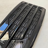 Audi Q3 s line Mřížka do nárazníku spodní grill pravý spolujezdec plástev - 6