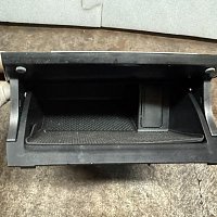 VW Golf 7 VII  odkládací přihrádka popelník orig.5G1 863391 DRHNUTÝ HLINÍK KARTÁČOVANÝ - 7