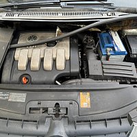 1T1 857 755 C  QVZ Zamek pasu s varov. kontaktem VW  Touran 1T 2004  SEDÁK ŘIDIČ    cerna saten/ohnive cervena - 4