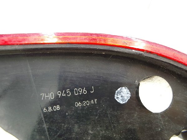 7H0 945 096A VW T5  koncové světlo  vpravo vnějsí venkovní - 3