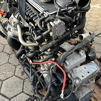 starter spouštěč motoru  VW  Touran 1T 2004 .  02E 911 023 H .  2,0KW  BOSCH  pro  automat 6-stup. motor  BKC,BKD - 3