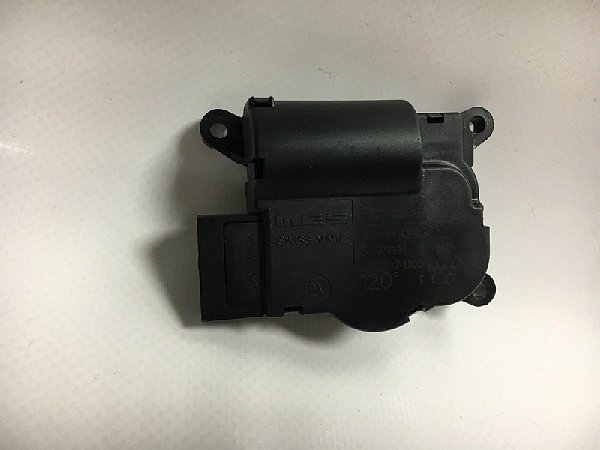 7H0 907 512C VW  T5 Multivan Sharan 7N Servomotor klapky topení Delphi 52411483 - 2