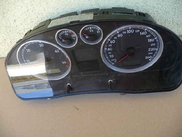 Tachometr Passat 3B 2001 - 2004 - 4