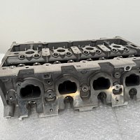 04E 103 064 F  . 04E 103 404 AE  Hlava válců s ventily kompletní  1.4 TSI - 5