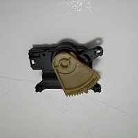 52421783-001 - Motorek klapky topení TOPENÍ  524111483R06   ALHAMBRA SHARAN 7N TDI - 4