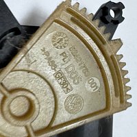 52421783-001 - Motorek klapky topení TOPENÍ  524111483R06   ALHAMBRA SHARAN 7N TDI - 9