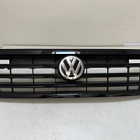760853601DJZA  znak MASKY pro přední radar  VW Touareg III CR7 2018 - 3