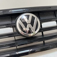 760853601DJZA  znak MASKY pro přední radar  VW Touareg III CR7 2018 - 5