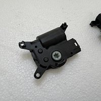 motorek klapky topení klimatizace  VW T5 T6 T6,1  Mahle  524104492R08 MAHLE 30.93693.21 230923 DSR . NEW PART - 5