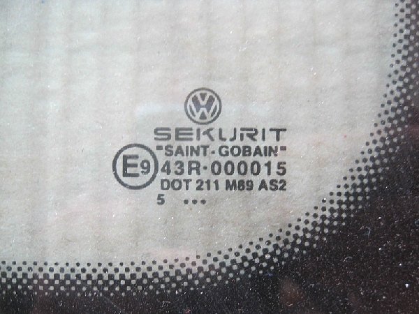 7H1 845 331E VW Transporter T5  Okno sklo lepené boční vlevo - vzadu zelené  - 4