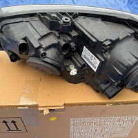 Světlomet pravý přední Škoda Fabia 3 III. 2017 H7 LED - 8