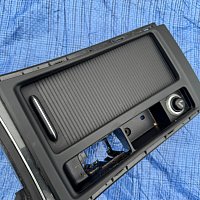 Držák nápojů na středové konzole rám řazení VW Golf 7 5G1863245F - 2