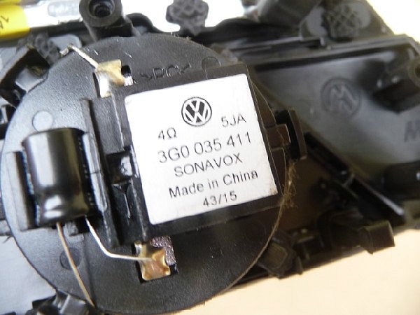 3G0 035 411  VW Passat B8 GTE - reproduktor výškový  LP dveře  - 5