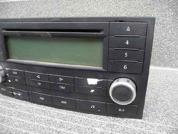 7L6 035 195 VW Touareg Rádio DELTA - 3