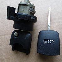 vlozka zamku s klici a pouzdrem vlevo  AUDI TT Coupe Roadster TTS 8N vložka zámku dveře levé řidič LP - 9