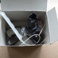 8E0 905 855 C /  107 905 855 CF   AUDI TT Coupe Roadster TTS 8N vlozka zamku pro spinaci skrinku se snimaci civkou - 2
