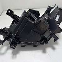 Světlomet LAMPA  Cupra Born Full LED pravý 2020 21 22  23  Přední Spolujezdec pp - 8