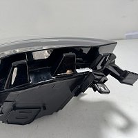 Světlomet LAMPA  Cupra Born Full LED pravý 2020 21 22  23  Přední Spolujezdec pp - 19