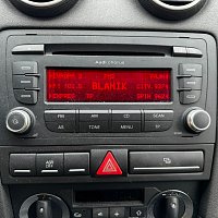 AUDI A3 8p  AUDI CHORUS CD PŘEHRÁVAČ rádio 2DIN - 2