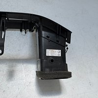 7N0 858 069 D Kryt výřezu pro rádio uprostred 1 05/10-11/15 ZNX cerna/hlinik VW Sharan 7N 2012 - 3