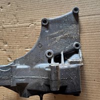 Držák VW T4 2,5 L BENZÍM - HLINÍK pro generátor alternátor generátor servočerpadlo - 4