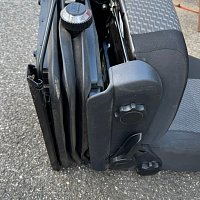 Pneumaticky odpružená sedačka VW Crafter 2E MB Sprinter ŘIDIČ Isringhasusen - 3
