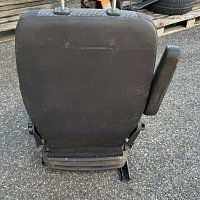 Pneumaticky odpružená sedačka VW Crafter 2E MB Sprinter ŘIDIČ Isringhasusen - 11