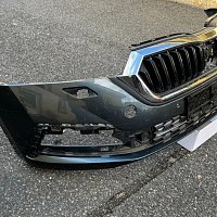 Nárazník přední s maskou chladiče  ŠKODA  OCTAVIA 4 RS - 3