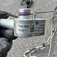 trubka chladiciho prostredku ZADNÍ VÝMĚNÍK  VW Sharan 7N 2012 2,0 TDI - 8